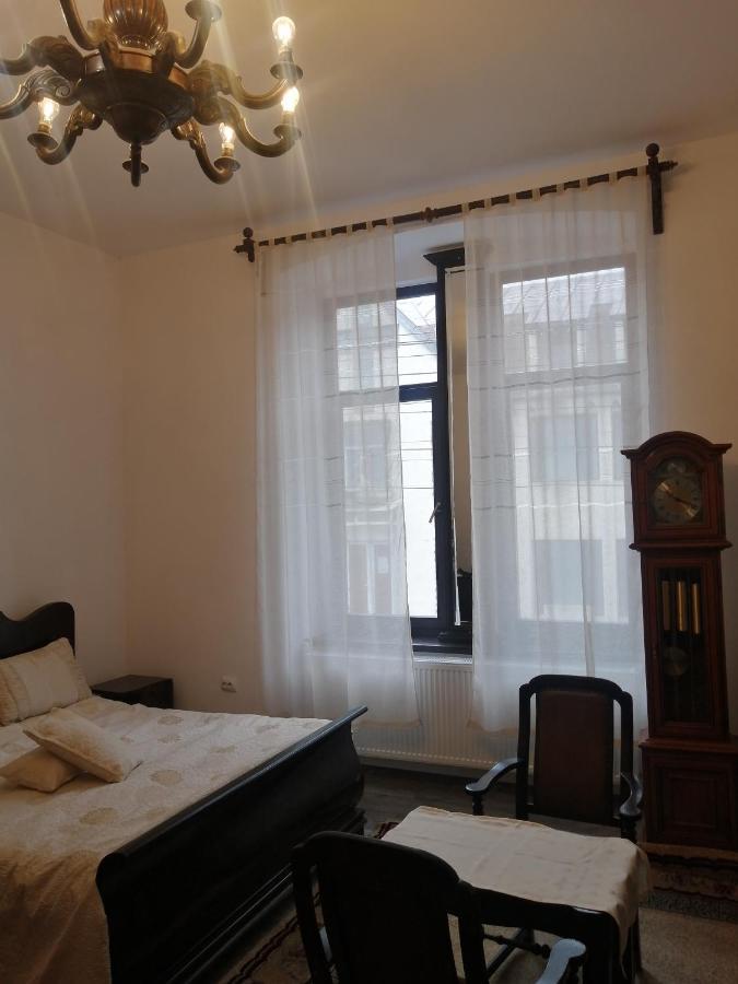 Casa Continentelor Hotell Cîmpulung Exteriör bild