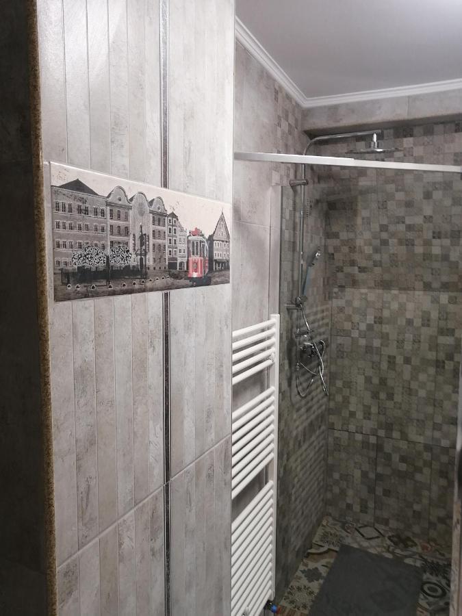 Casa Continentelor Hotell Cîmpulung Exteriör bild